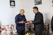 مدیرکل کانون پرورش فکری مازندران از خانواده شهید میرکریمی تجلیل کرد